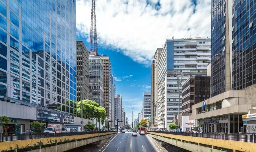FIIs concentram 73% das transações e mudam perfil do mercado imobiliário, diz estudo