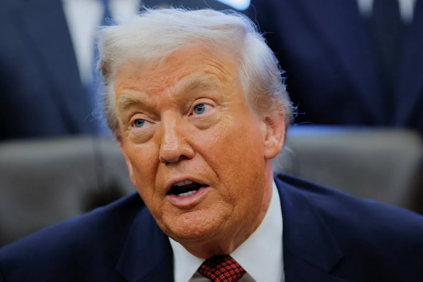 Trump diz que haverá retaliação muito séria ao ataque do Estado Islâmico