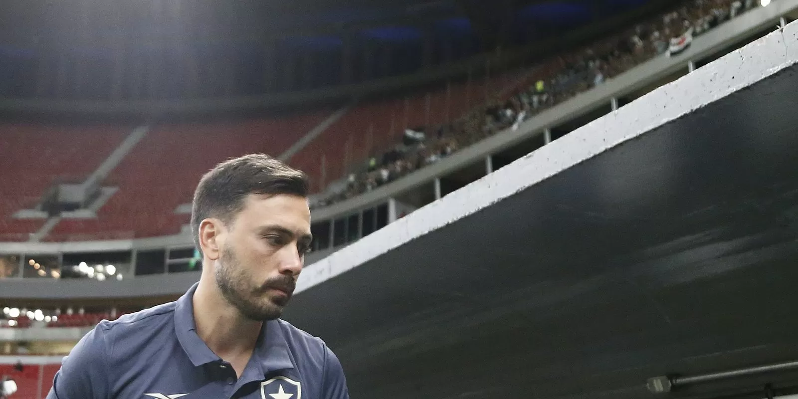 Botafogo anuncia saída do técnico italiano Davide Ancelotti