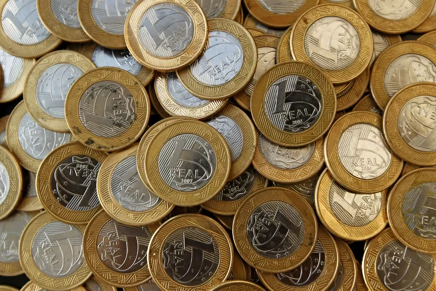 Taxas do Tesouro Direto caem forte na 1ª sessão de 2026 com maior apetite ao risco