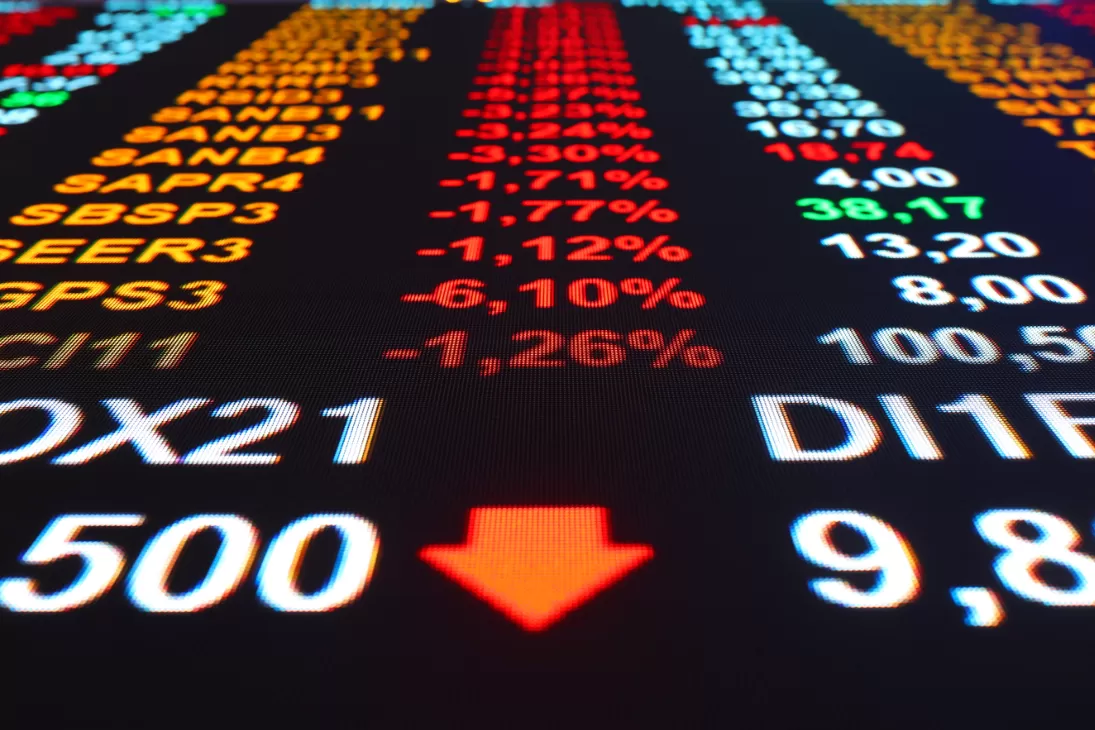 Por que o Ibovespa fechou em queda após superar os 186 mil pontos com o Copom?