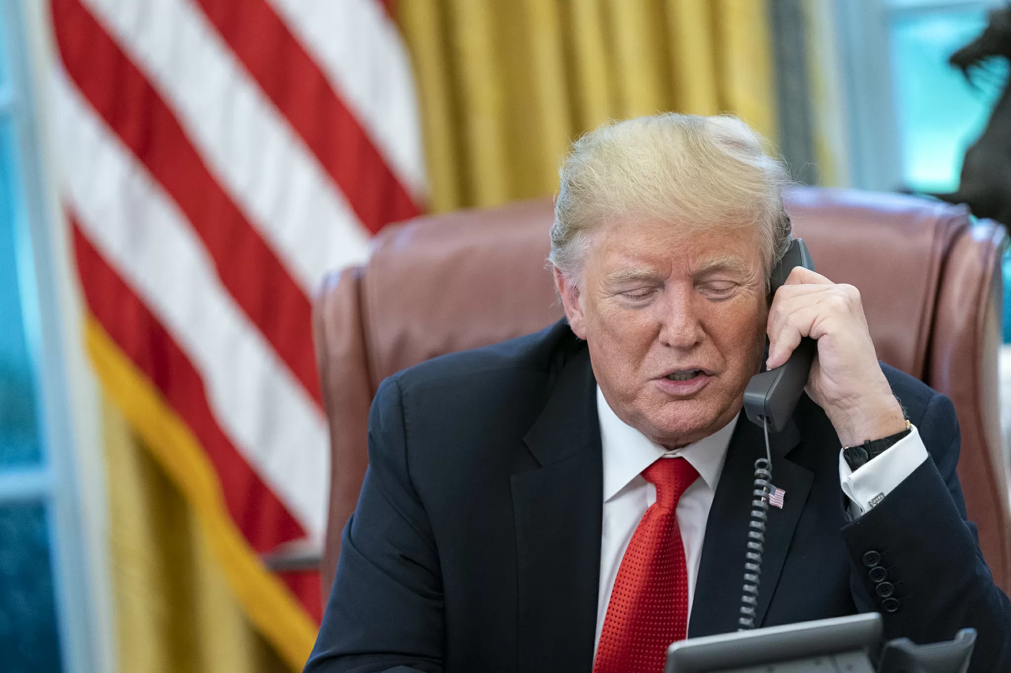Trump revoga tarifa punitiva sobre Índia por compras de petróleo russo