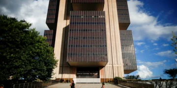 Boletim Focus: projeções para a inflação e PIB de 2024 voltam a subir