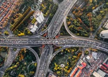 “Economia: Pilar para o Desenvolvimento e Bem-Estar Social”