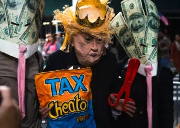 “Política: Desvendando Mitos e Realidades”