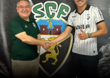 Oficial: Ex-Atlético de Madrid reforça Farense para a próxima temporada