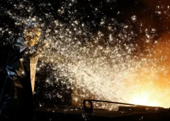 Governo eleva para 25% tarifa de importação para produtos de aço por um ano