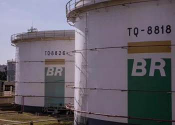 Petrobras conversa com empresas argentinas sobre importação de gás via Bolívia