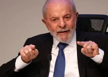 Lula volta a defender isenção de IR para quem ganha até R$ 5 mil: “Vou cumprir”