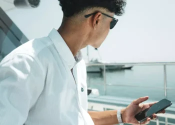 “Desmistificando as Finanças: Aliadas para Conquistar Sonhos”