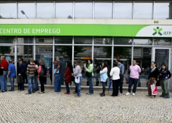 Desemprego nos 6,4% em agosto fica igual ao período homólogo