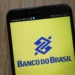 Banco do Brasil paga R$ 1 bilhão em proventos hoje; veja se você está na lista