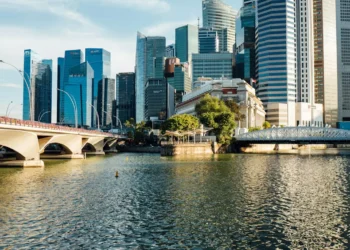 “O Futuro do Mercado Imobiliário: Experiências de Olivia Traven”