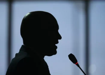 Moraes responde a sanções nos EUA e reafirma soberania: “Deixamos de ser colônia”