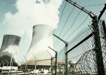 Ações de energia nuclear disparam com demanda de inteligência artificial de big techs