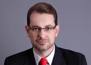 Liga de FIIs: “Voltaram a enxergar o valor esquecido dos FIIs”, diz professor Baroni