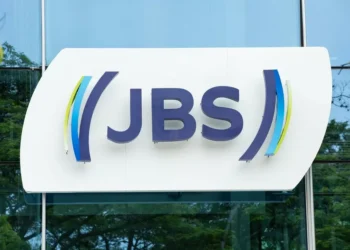 JBS salta 18% após grande passo para listagem nos EUA – mas há mais etapas a superar