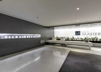 BRB anuncia aquisição do Banco Master