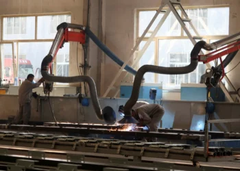 PMI composto dos EUA cai a 51,2 em abril, pressionado por serviços, mostra S&P