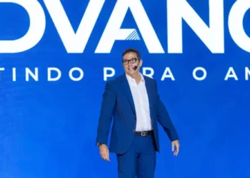 Campos Neto elogia Milei e vê Brasil bem posicionado em relação a tarifaço dos EUA