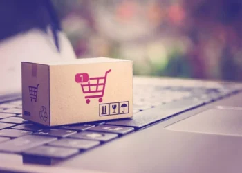 Deputada propõe isenção de R$ 3,4 mil anuais por CPF em compras internacionais online