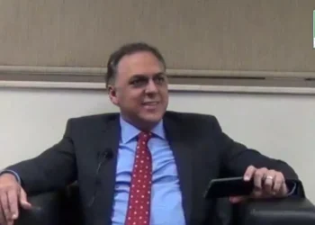 CNJ afasta desembargador que postou apoio a Bolsonaro e associou Lula ao CV