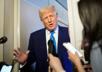 Goldman não vê mais recessão como cenário-base nos EUA após Trump pausar tarifas