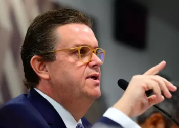 Fraude no INSS: Base do governo já considera a possibilidade de uma CPI