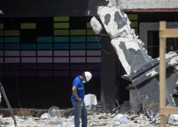 Autoridades dominicanas atualizam para 233 o número de mortos em discoteca