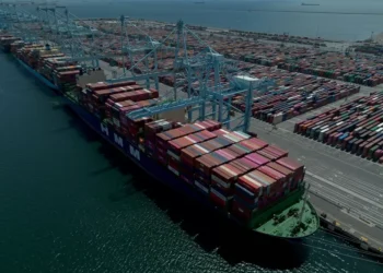 Pós-tarifaço: Déficit comercial dos EUA tomba 55,5% em abril, a US$ 61,62 bilhões