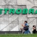 Petrobras e mais ações do setor de petróleo sobem com risco geopolítico inesperado