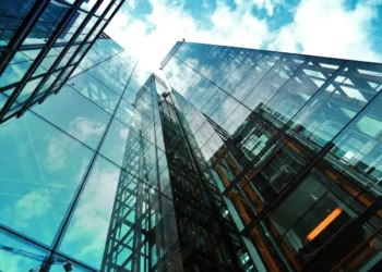 Governo deve propor que FIIs e Fiagros paguem 5% de IR a partir de 2026, diz jornal