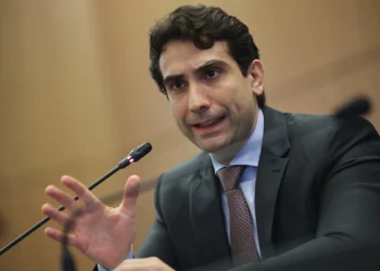 Galípolo diz que relações pessoais não permeiam decisões institucionais