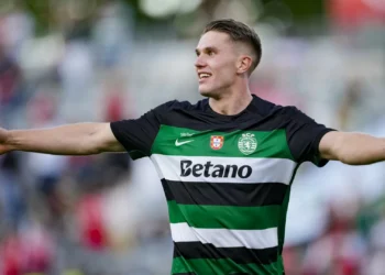 EM DIRETO: Siga os rumores e os negócios do mercado de transferências