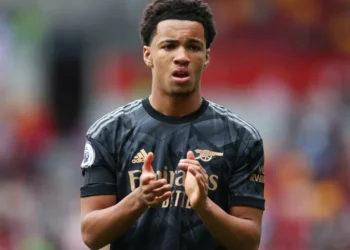 Gyokeres mais perto? Craque do Arsenal treina com camisola… do Sporting