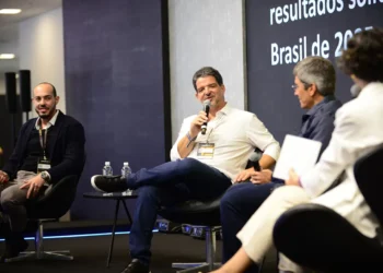 Volatilidade econômica exige diversificação e controle de custos, avaliam CFOs