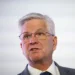 Waller supera Hassett e se torna favorito para chefiar Fed, mostra bolsa de aposta