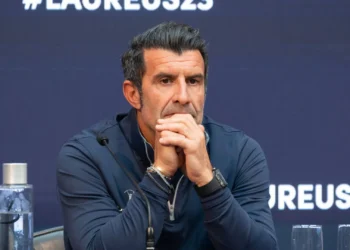 Luís Figo lamenta morte de Jorge Costa: “Meu querido ‘Bicho’…”