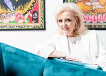 Ágata denuncia cartaz com o seu nome “sem autorização ou contrato”