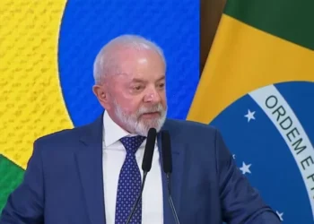 Lula quer barrar redes para menores de 12 anos e impor controle parental até 16