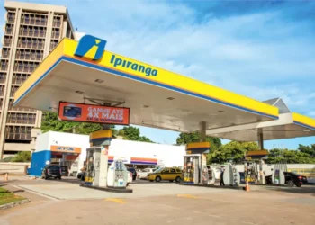 Ultrapar tem lucro de R$ 1,2 bi, alta de 134%; pagará R$ 326 milhões em dividendos