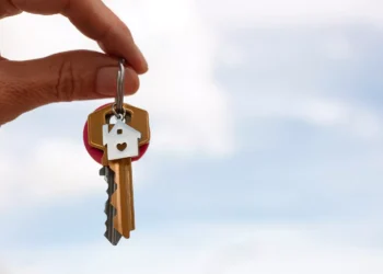 Aluguéis residenciais sobem 0,30% em setembro, com desaceleração no acumulado anual