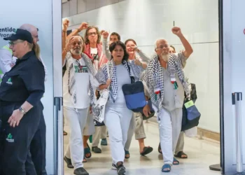 Flotilha: brasileiros relatam torturas causadas por forças israelenses