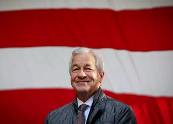 JPMorgan avalia bancos na Europa e América Latina, diz CEO Jamie Dimon