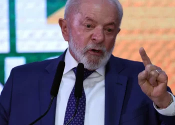 Na Ilha de Marajó, Lula inaugura creche que ficou com obra paralisada