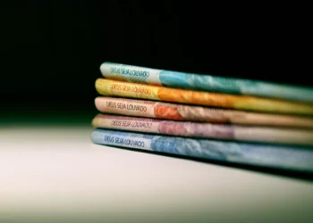 FIIs MXRF11, KNRI11 e HGLG11 pagam dividendos nesta sexta; veja os detalhes