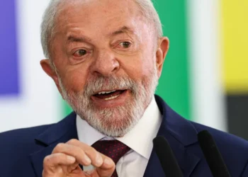 Lula espera que Senado vote indicação de Messias ao STF em 2026
