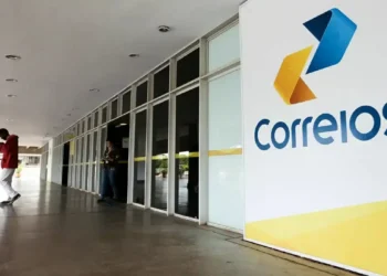 Correios: TST decide que greve é legal, mas funcionários terão dias descontados