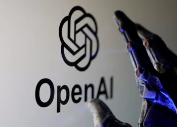 Receita anualizada da OpenAI saltou para US$ 20 bilhões em 2025, diz CFO