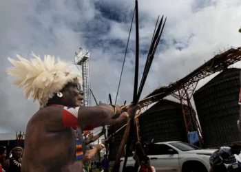 Governo suspende plano de privatizar hidrovias na Amazônia após protestos indígenas